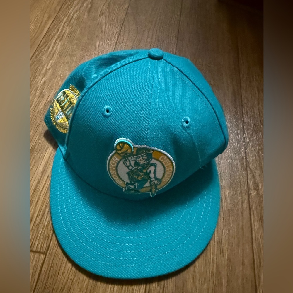 New Era Boston Celtics 17 time champion fitted hat